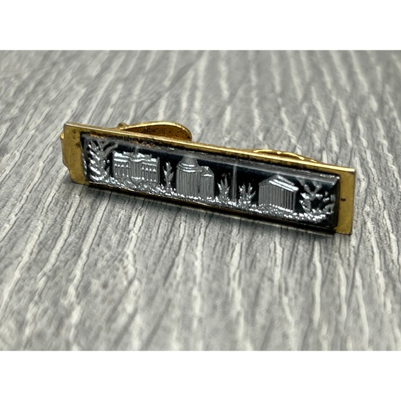Other - Vtg Gold Tone Tie Clip Washington DC Reverse Carved Glass Mens Jewelry